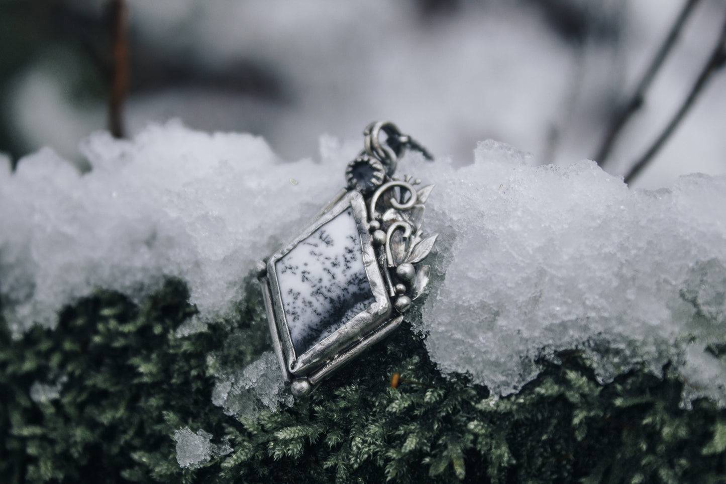 "Silverleaf Frost" Necklace