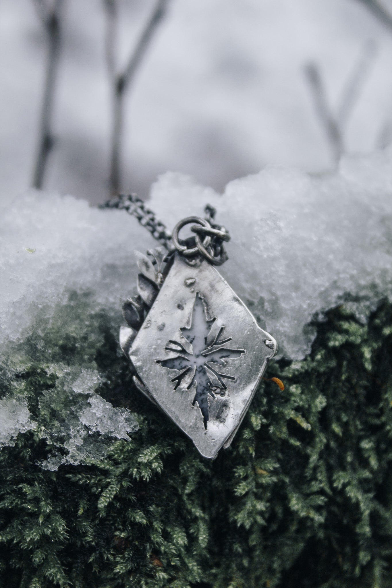 "Silverleaf Frost" Necklace